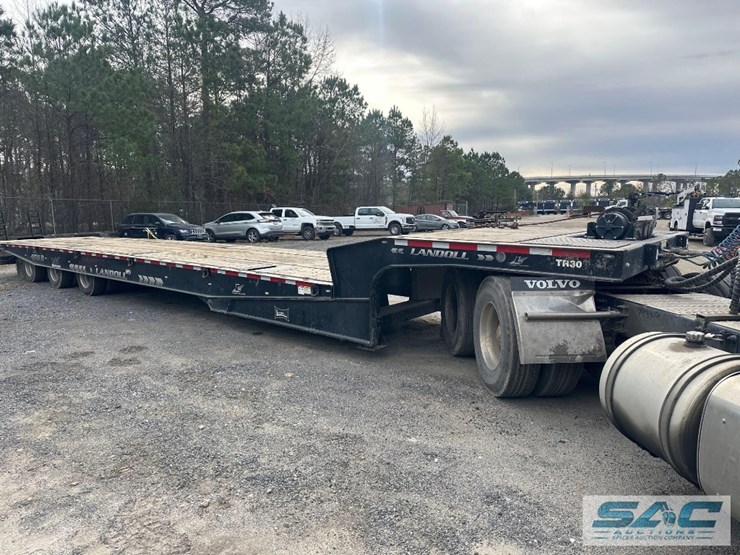 2023-landoll-455b-image-7