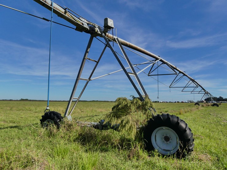 valley-model-8000-irrigation-system-image-27