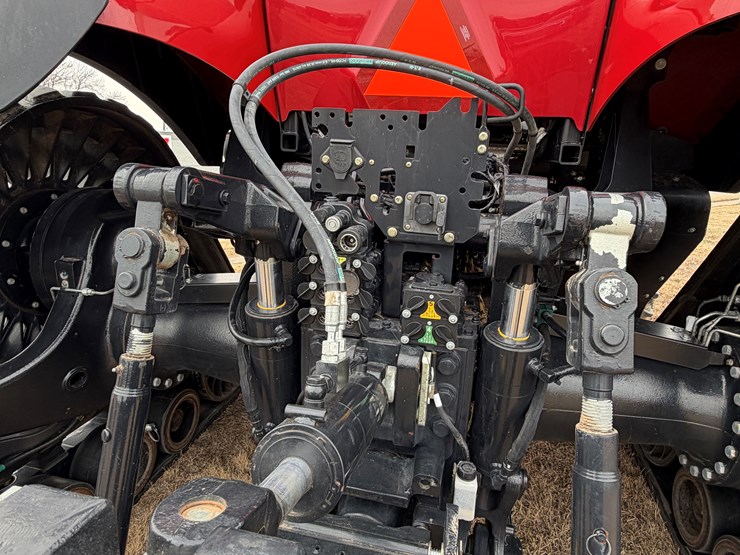 2021-case-ih-magnum-340-afs-connect-rowtrac-image-11