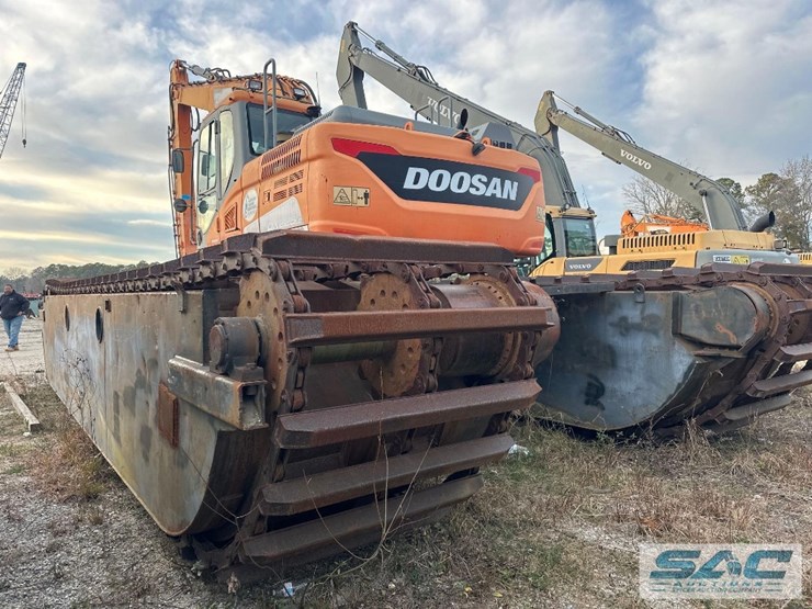 2015-doosan-dx225-lc-5-image-16