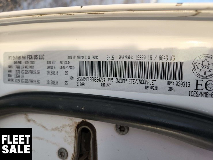 2015-ram-5500-4x4-s/a-service-truck-image-55