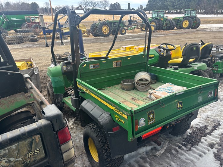 john-deere-gator-image-2
