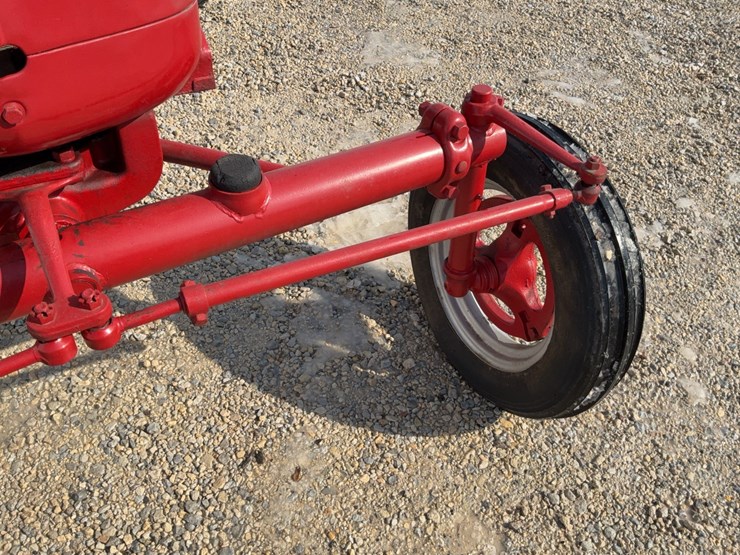 1952-mccormick-farmall-super-c-image-12