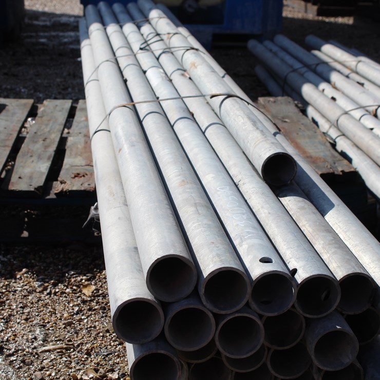 #5133 • BUNDLE OF 2IN SCH 40 PIPE