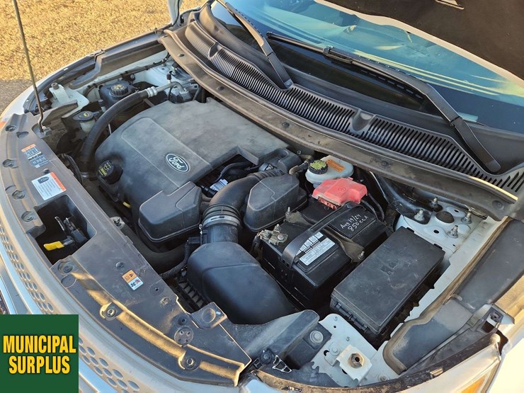 2013-ford-explorer-image-29