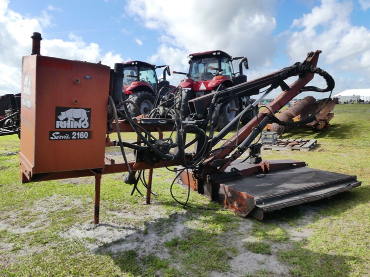 rhino-servis-2160-ditch-bank-mower-image-2