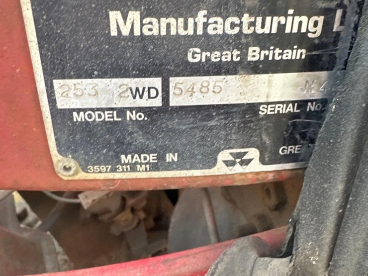 massey-ferguson-253-image-2