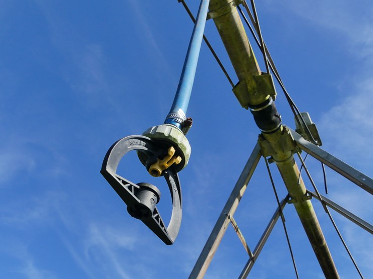 valley-model-8000-irrigation-system-image-29