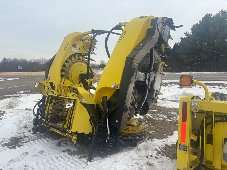 john-deere-770-image-8