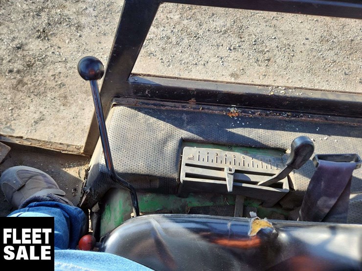 john-deere-855-image-18