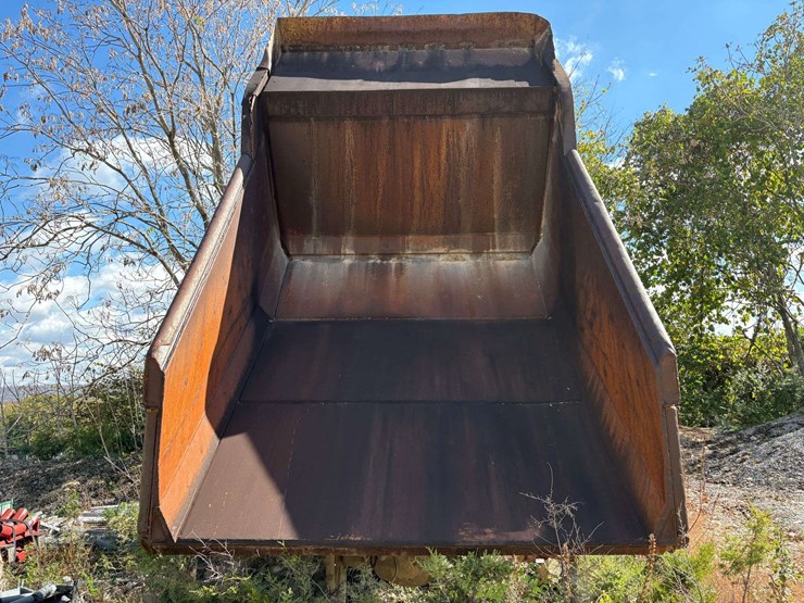 1977-euclid-r35-image-12