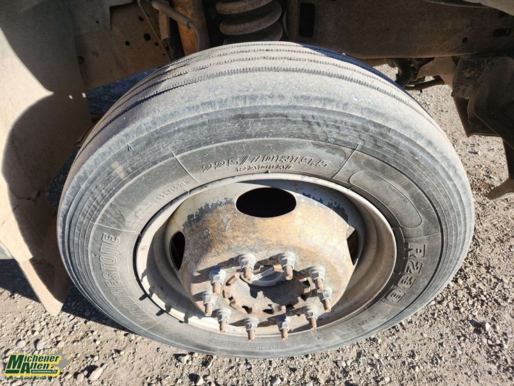 2007-ford-f550-image-13