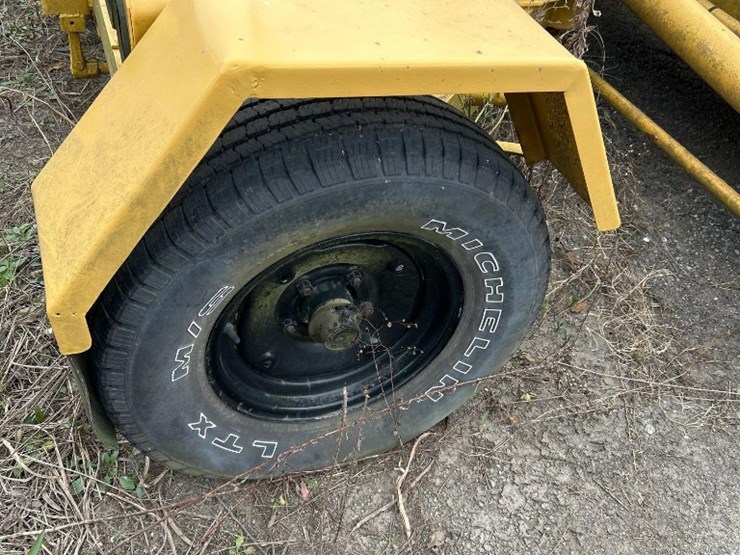 7ft-pull-behind-broom-image-9