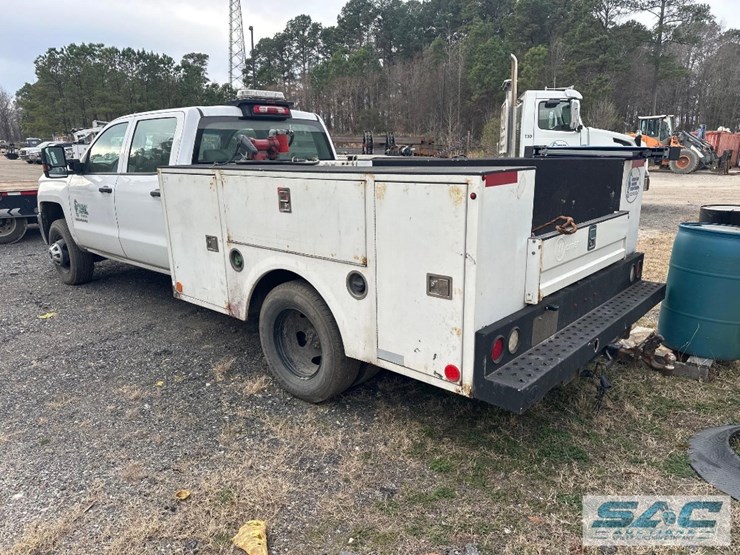 2018-chevrolet-3500hd-image-6