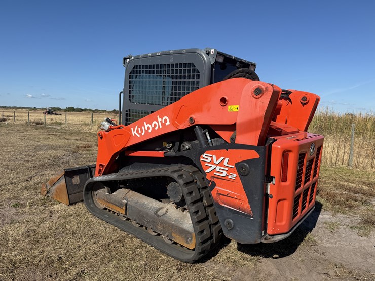 kubota-svl75-2-image-6