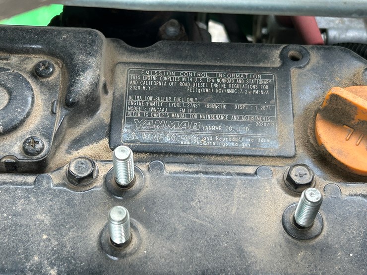 2020-john-deere-1025r-image-9