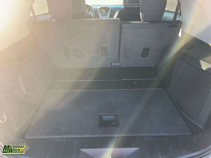 2013-chevrolet-equinox-image-16