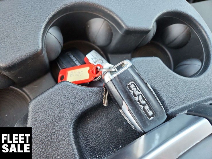 2019-dodge-3500-image-26