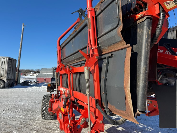 #4804-•-kuhn-maxx-merge-902-image-9