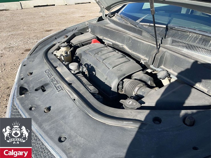 2010-chevrolet-traverse-image-27