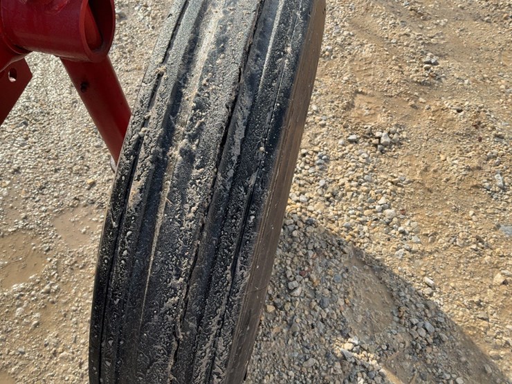 1955-mccormick-farmall-100-image-33