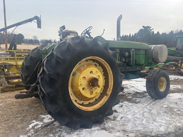 john-deere-4620-image-7