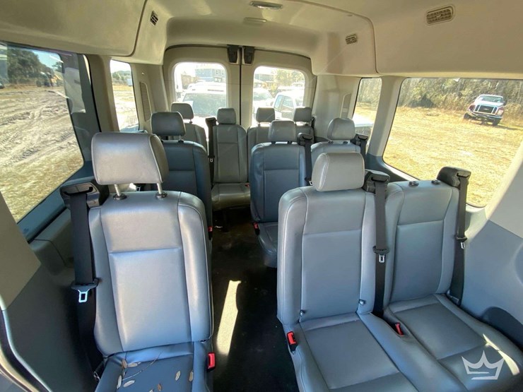 2017-ford-transit-image-22