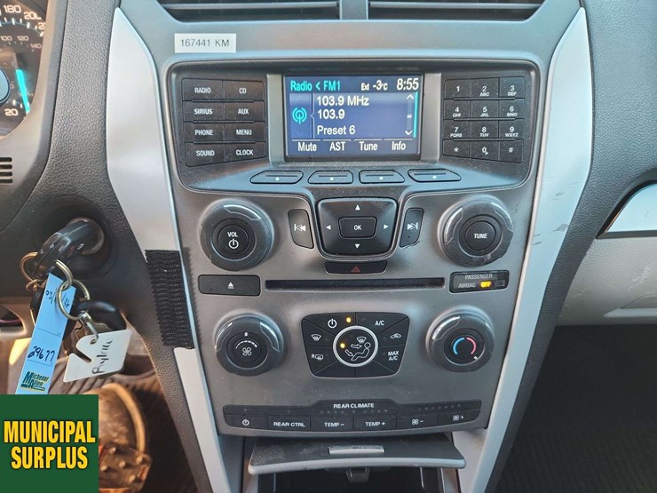 2013-ford-explorer-image-20