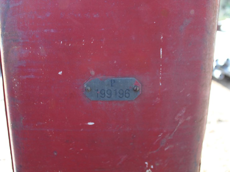 #5120-•-old-gas-pump-image-3