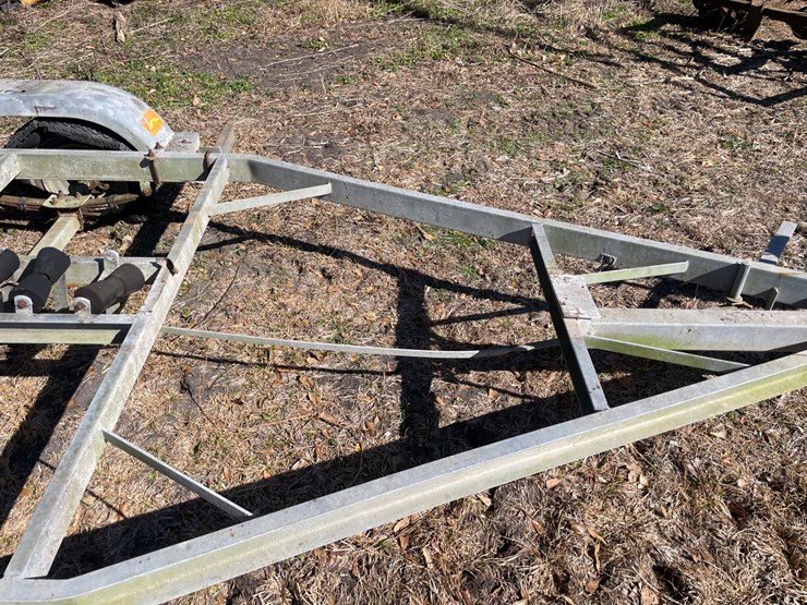 #404-•-steelco-sportsman-galvanized-boat-trailer-image-10