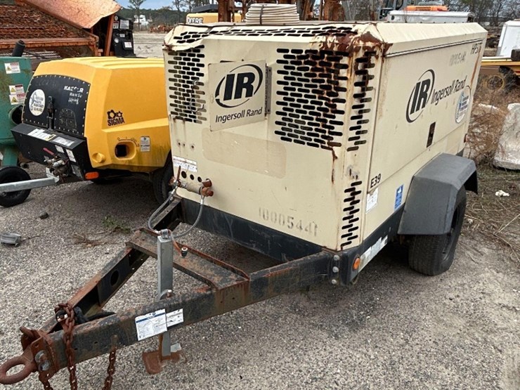 ingersoll-rand-hp375-s/a-portable-air-compressor-image-2