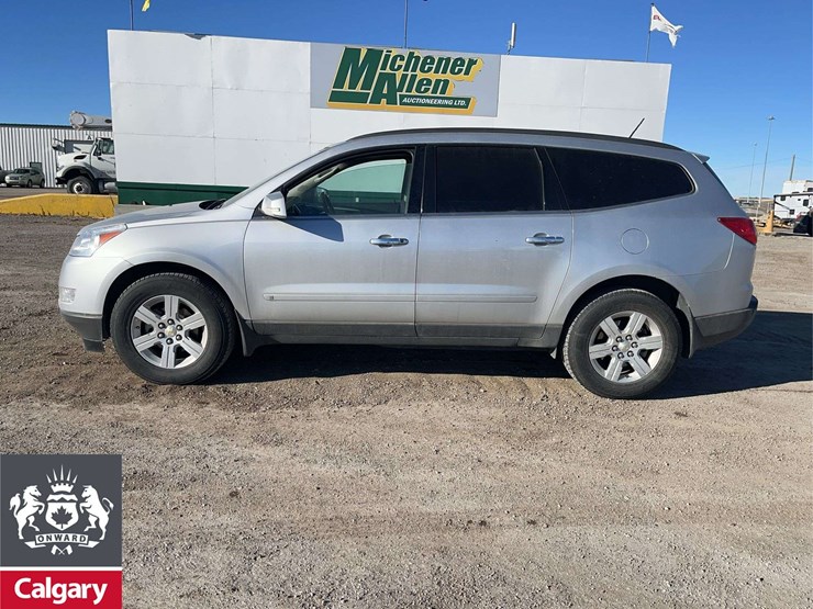 2010-chevrolet-traverse-image-7