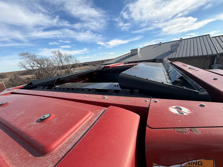 2010-case-ih-7120-image-2