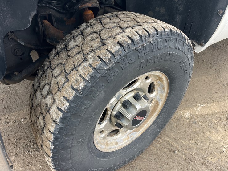 2007-chevrolet-2500-image-9