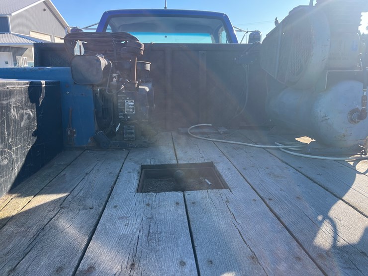 #4893-•-chevrolet-kodiak-service-truck-image-10