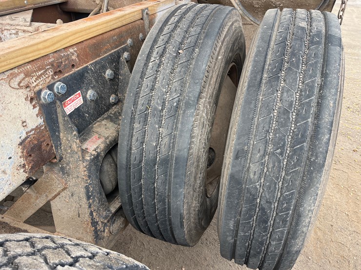 1995-international-5000-image-15