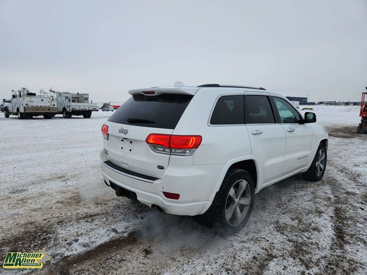 2014-jeep-grand-cherokee-image-4