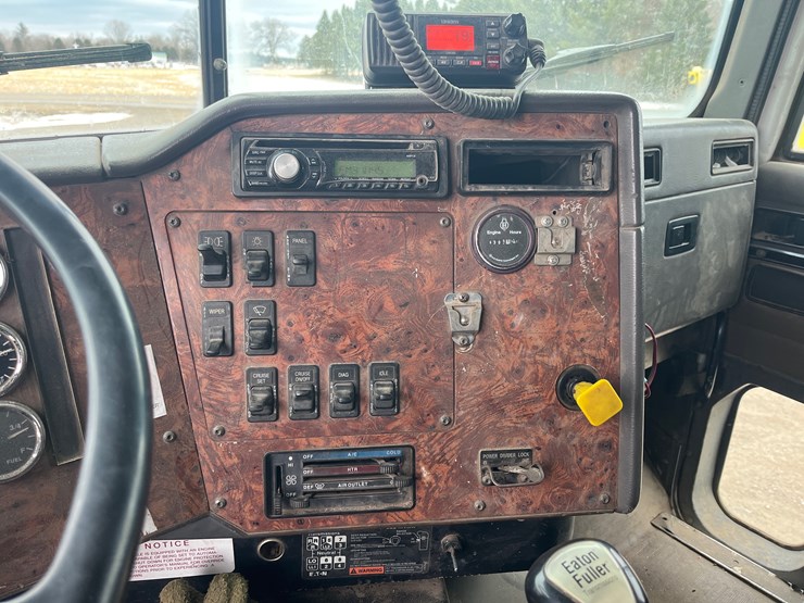 1996-international-5000-image-41