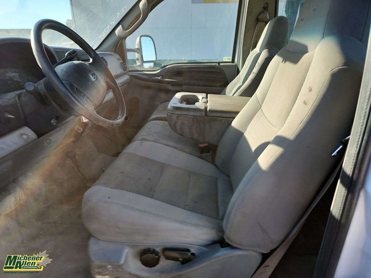 2007-ford-f550-image-14