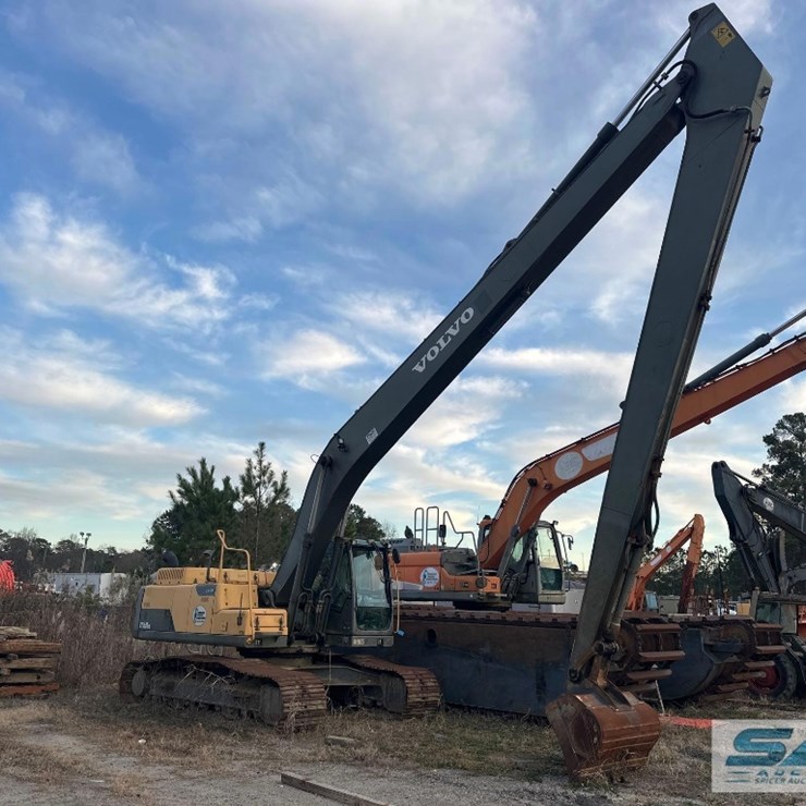 2014 VOLVO EC250D LR