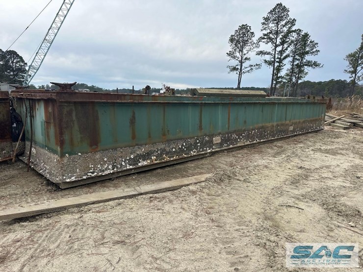 shugart-10x40-sectional-barge-image-3