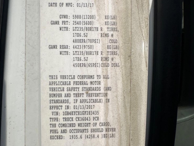 2016-chevrolet-4x4-crew-cab-service-body-truck-image-10