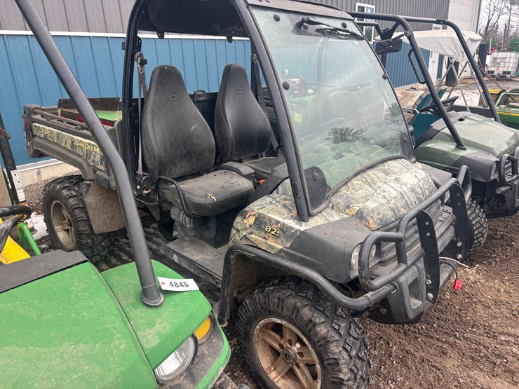 john-deere-gator-image-4