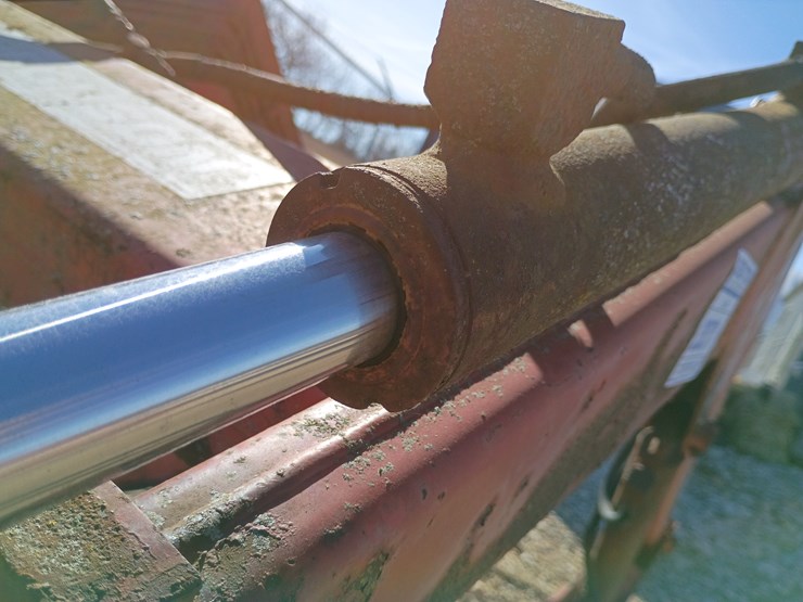 massey-ferguson-1016-image-21