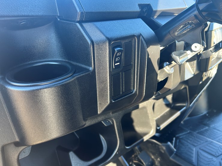 2023-polaris-ranger-1000-image-27