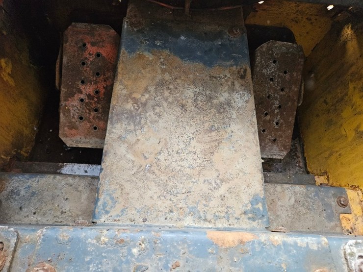 new-holland-ls180-image-20