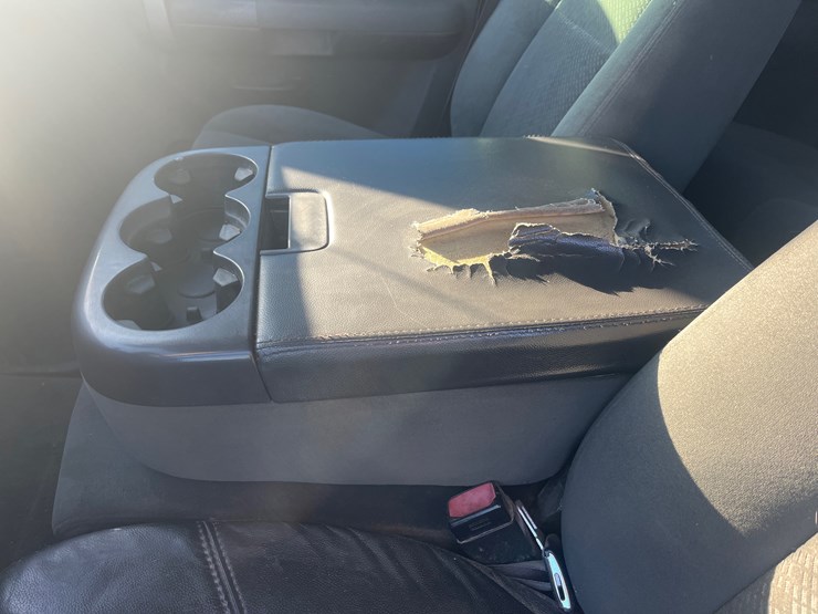 2007-chevrolet-2500-image-17