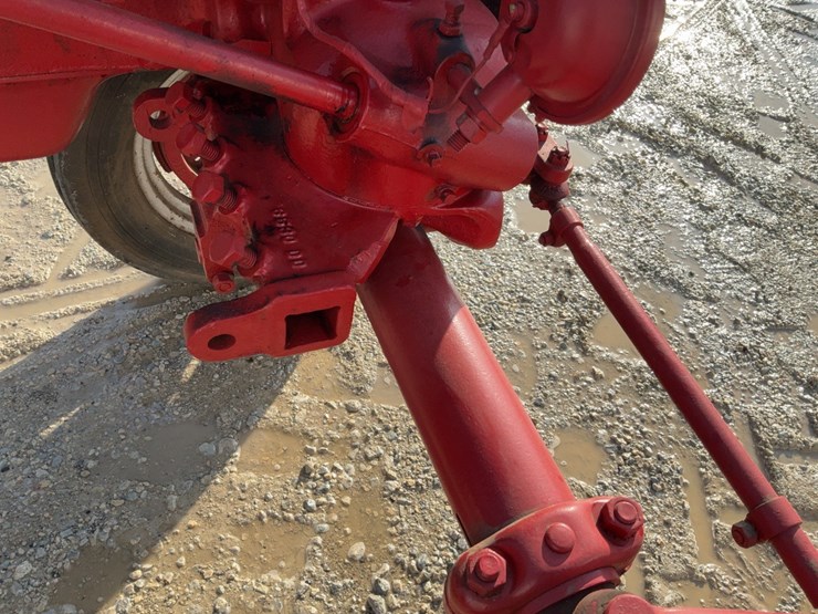 1957-mccormick-farmall-130-image-45