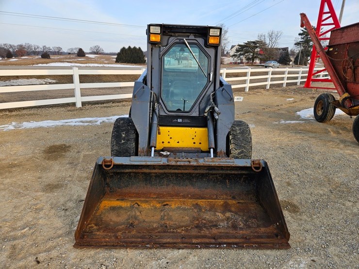 new-holland-ls180-image-8