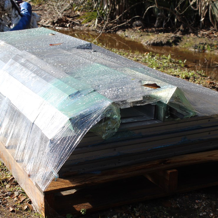 #5111 • COMMERCIAL WALK THRU DOORS WITH FRAME